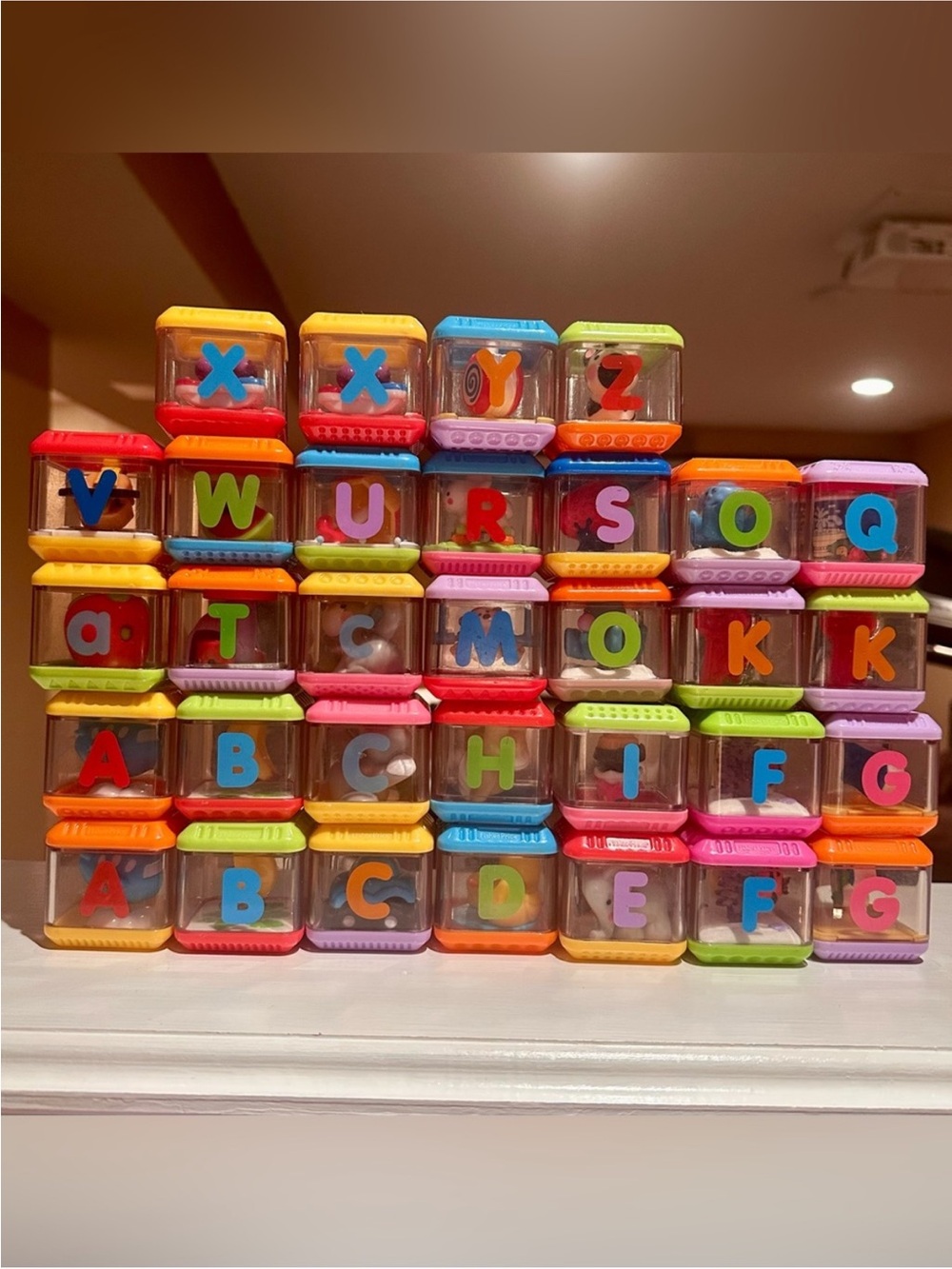 Fisher-Price Peek-A-Blocks Alphabet Lot of 32 Vintage 2004 Sensory ABC Blocks
